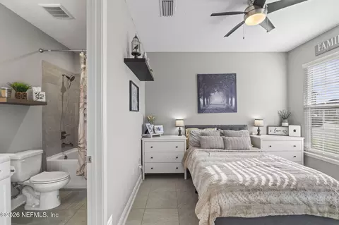 Bedroom - 18 Tarbert Ln, Saint Augustine, FL 32092 photo 3 of 8