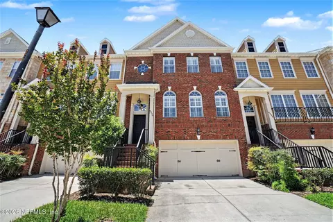 4256 Studio Park Ave, Jacksonville, FL 32216