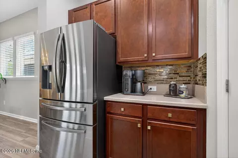 Kitchen - 45 Spindrift Ct, Saint Augustine, FL 32092 photo 3 of 4
