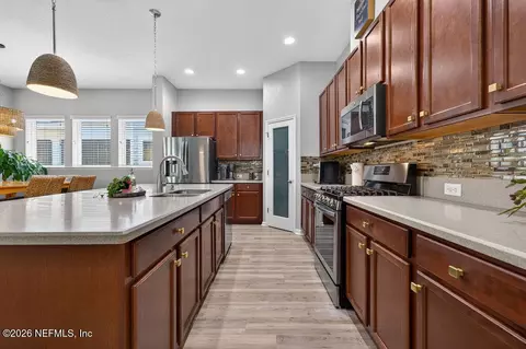 Kitchen - 45 Spindrift Ct, Saint Augustine, FL 32092 photo 2 of 4