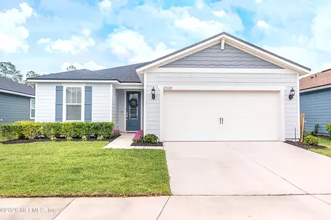 2329 Glade Ln, Green Cove Springs, FL 32043