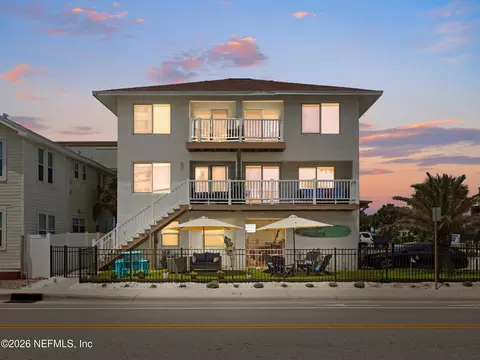 1202 1st St S, Jacksonville Beach, FL 32250
