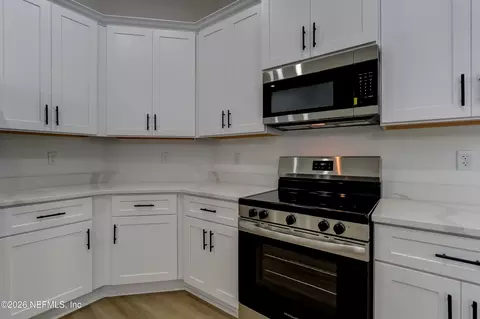 Kitchen - 223 S 7th St, Macclenny, FL 32063 photo 2 of 4