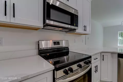 Kitchen - 223 S 7th St, Macclenny, FL 32063 photo 4 of 4