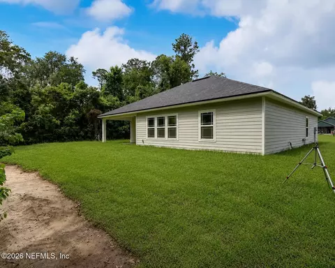 Exterior - 223 S 7th St, Macclenny, FL 32063 photo 4 of 4