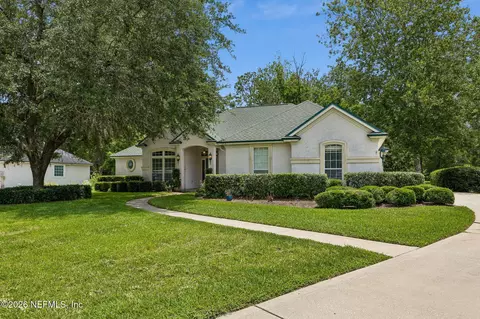 1715 Colonial Dr, Green Cove Springs, FL 32043