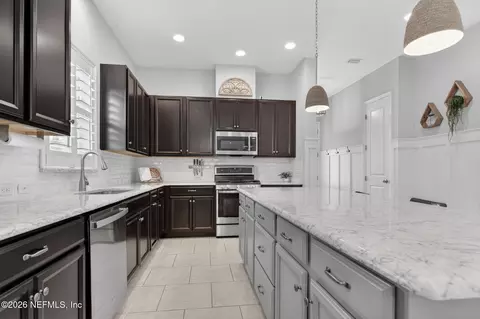 Kitchen - 226 Ashbury St, Saint Augustine, FL 32092 photo 4 of 6