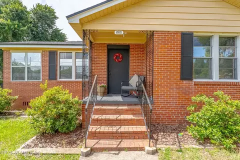 Exterior - 504 E 58th St, Jacksonville, FL 32208 photo 2 of 3