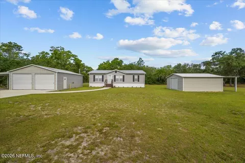 127 Red Oak Ln, Hollister, FL 32147