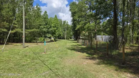 3923 Skipper Rd, Middleburg, FL 32068
