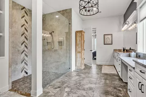Bath - 681 Glenneyre Cir, Saint Augustine, FL 32092 photo 5 of 5
