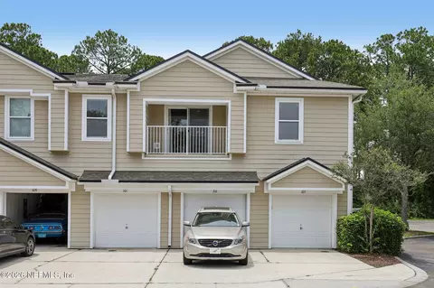 7039 Deer Lodge Cir #105, Jacksonville, FL 32256