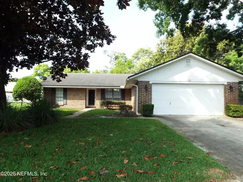 7688 Tree Top Cir S, Jacksonville, FL 32244