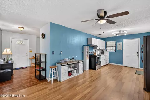 Entry Way - 41 N Whitney St, Saint Augustine, FL 32084 photo 2 of 2