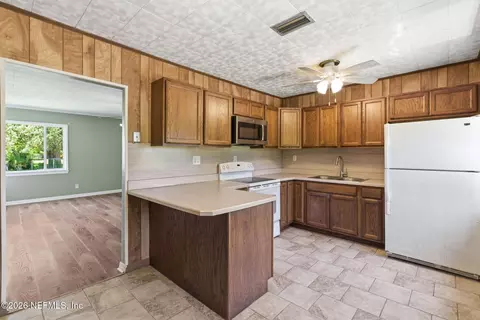 Kitchen - 5 Beacon St, Saint Augustine, FL 32084 photo 3 of 4