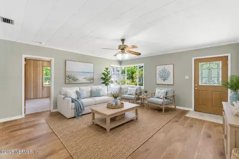 Living - 5 Beacon St, Saint Augustine, FL 32084 photo 1 of 5