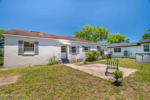 Exterior - 5 Beacon St, Saint Augustine, FL 32084 photo 2 of 6