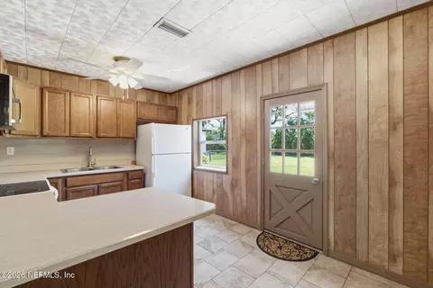 Kitchen - 5 Beacon St, Saint Augustine, FL 32084 photo 1 of 4