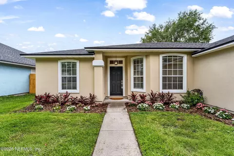 12838 Chets Creek Dr N, Jacksonville, FL 32224