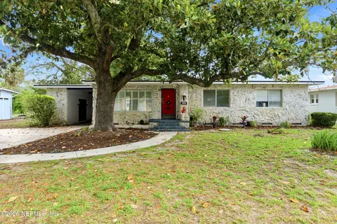 7484 Spinola Rd, Jacksonville, FL 32217