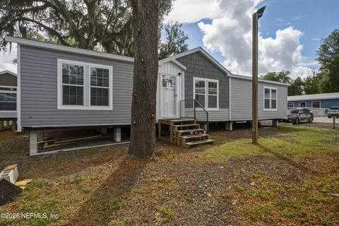 2974 Sassafras Ln, Bunnell, FL 32110