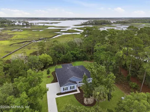 5625 Grand Cayman Rd, Jacksonville, FL 32226