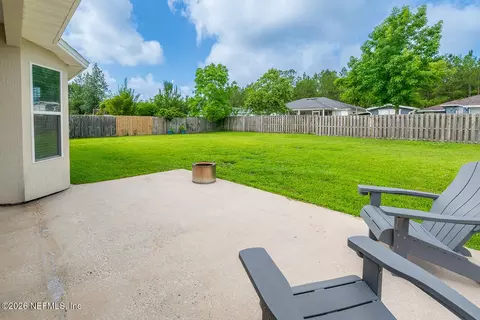 Exterior - 76097 Tideview Ln, Yulee, FL 32097 photo 8 of 13