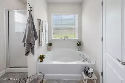 Bath - 76097 Tideview Ln, Yulee, FL 32097 photo 3 of 7