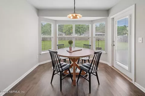 Dining - 76097 Tideview Ln, Yulee, FL 32097 photo 6 of 6