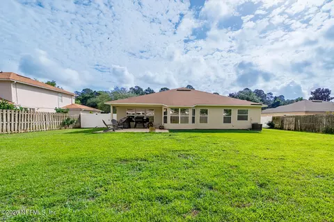 Exterior - 76097 Tideview Ln, Yulee, FL 32097 photo 6 of 13