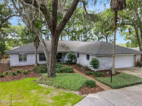 Exterior - 86183 Meadowfield Bluffs Rd, Yulee, FL 32097 photo 3 of 25