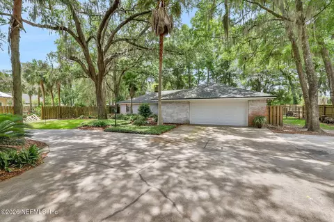 Exterior - 86183 Meadowfield Bluffs Rd, Yulee, FL 32097 photo 9 of 25