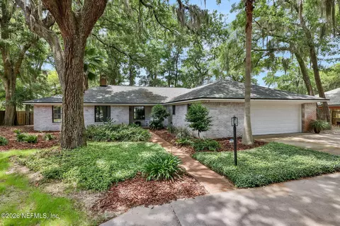 Exterior - 86183 Meadowfield Bluffs Rd, Yulee, FL 32097 photo 8 of 25