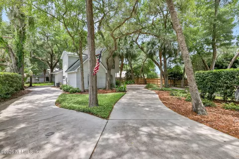 Exterior - 86183 Meadowfield Bluffs Rd, Yulee, FL 32097 photo 6 of 25