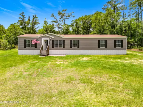 9622 NE 100th Ave, Fort Mc Coy, FL 32134