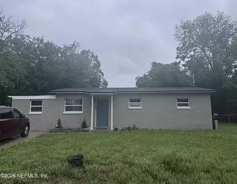 341 Parkwood Dr, Orange Park, FL 32073