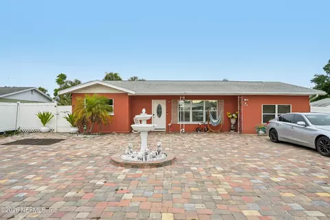 4310 82nd St W, Bradenton, FL 34209