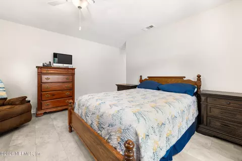Bedroom - 507 Gentian Rd, Saint Augustine, FL 32086 photo 6 of 7