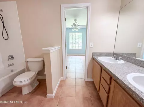 Bath - 2775 Ravines Rd, Middleburg, FL 32068 photo 2 of 3