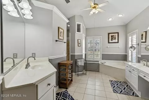 Bath - 1809 S Cappero Dr, Saint Augustine, FL 32092 photo 1 of 4