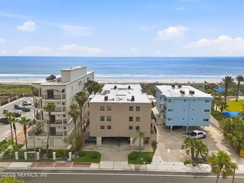 411 1st St S #203, Jacksonville Beach, FL 32250
