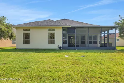 Exterior - 1013 Inverness Dr, Saint Augustine, FL 32092 photo 4 of 9