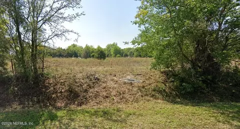 5078 Discovery Dr, Middleburg, FL 32068