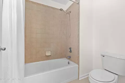 Bath - 6239 Devonhurst Dr, Jacksonville, FL 32258 photo 5 of 5