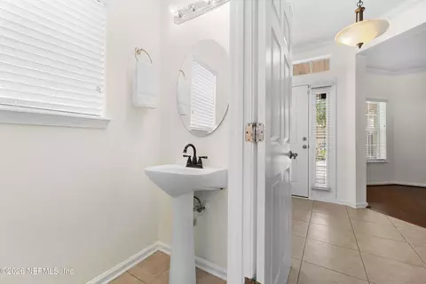 Entry Way - 6239 Devonhurst Dr, Jacksonville, FL 32258 photo 2 of 6