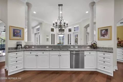 Kitchen - 101 Hickory Hill Dr, Saint Augustine, FL 32095 photo 3 of 6