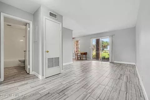 Living - 22 Comares Ave #1C, Saint Augustine, FL 32080 photo 2 of 6