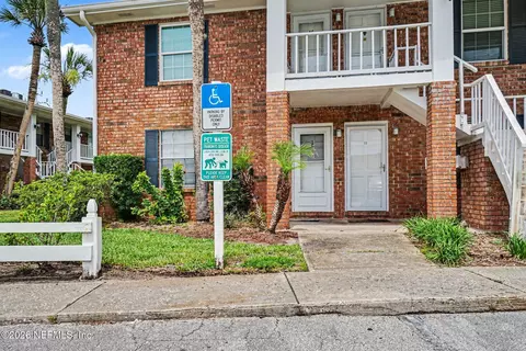 22 Comares Ave #1C, Saint Augustine, FL 32080