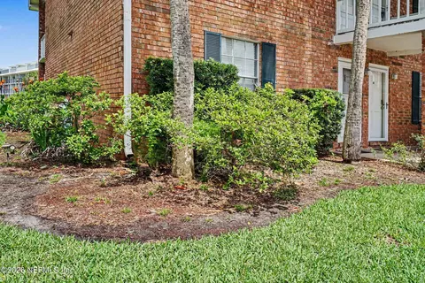 Exterior - 22 Comares Ave #1C, Saint Augustine, FL 32080 photo 1 of 4