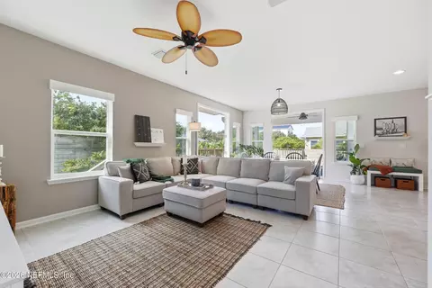 Living - 225 Twentieth St, Saint Augustine, FL 32084 photo 1 of 1